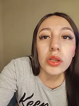 StefaniaFoxx  online show from July 2, 6:41 am