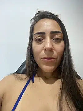 lucioliveira online show from March 7, 2:13 pm