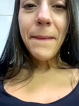 lucioliveira online show from October 4, 1:44 am