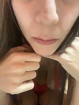 lucioliveira online show from October 2, 5:51 pm