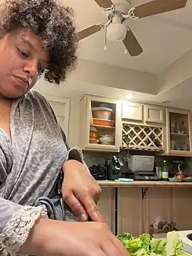 allybluee777 online show from July 18, 9:50 pm