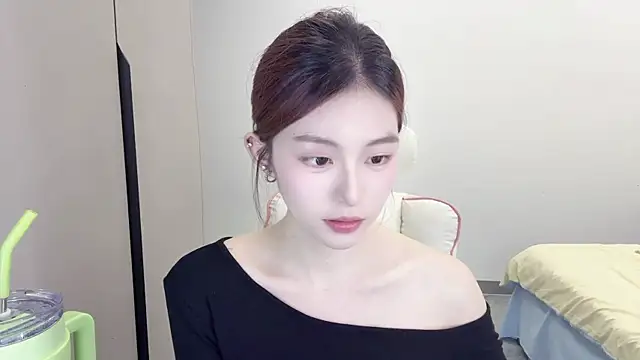 Cookie-oo online show from September 20, 12:25 pm