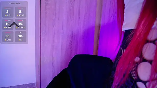 dark  nymph online show from February 26, 4:55 am