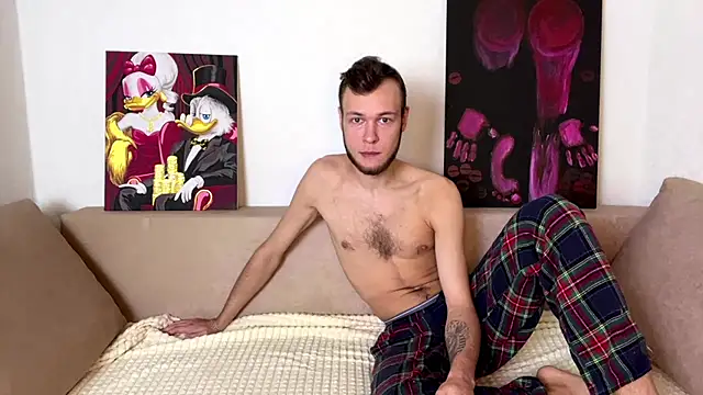 Petal Couple online show from September 15, 8:22 am