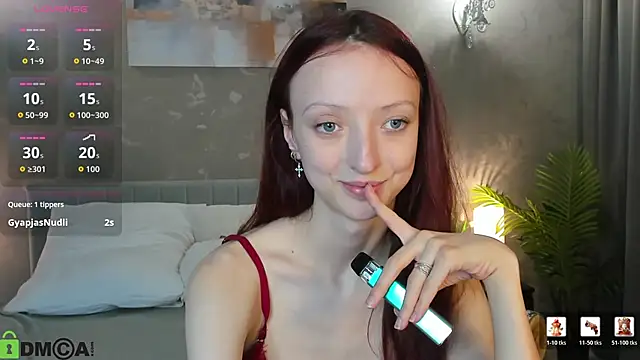 Daria J online show from April 29, 5:30 pm