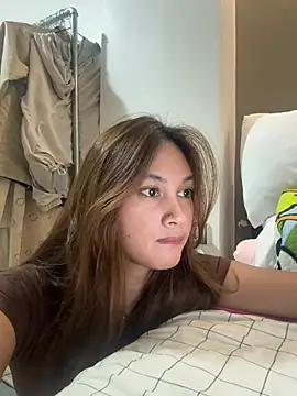 LanySylvia online show from June 22, 9:17 am