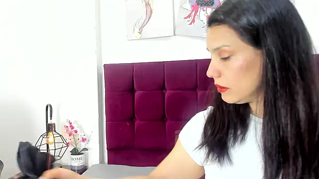 Snapshot of MashaPiink chatting on September 29, 12:32 pm MashaPiink online show from September 29, 12:32 pm