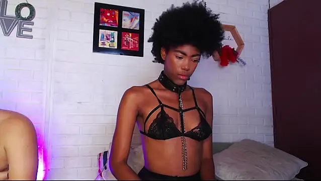 Snapshot of lucyymaximo chatting on September 12, 1:40 pm lucyymaximo online show from September 12, 1:40 pm