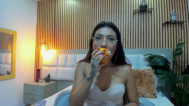 KattyBonnie online show from September 26, 8:50 pm