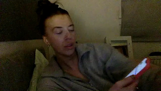 Bellababexox online show from June 18, 2:57 am