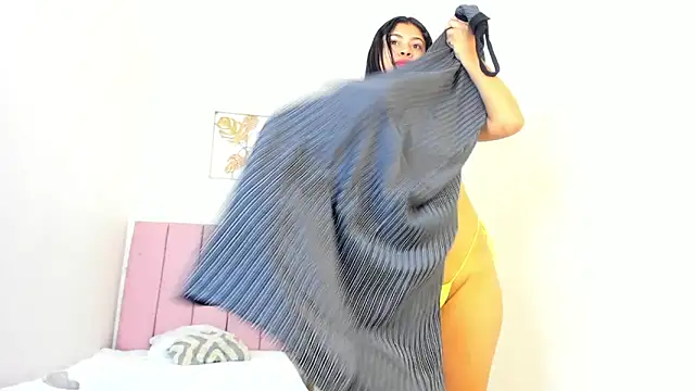 dore amelie online show from November 11, 12:35 pm