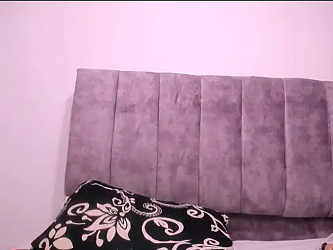 Luciana hardmand online show from October 15, 11:40 pm