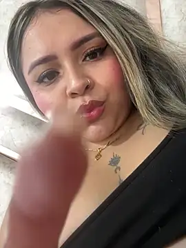 ashley-swift- online show from July 9, 7:55 am