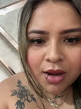 ashley-swift- online show from June 20, 11:47 am