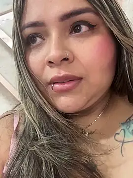 ashley-swift- online show from July 17, 10:52 am