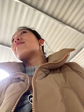 Huong-Ly online show from November 4, 2:38 am