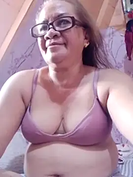 vickyhot1966 online show from June 11, 7:49 am