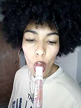 delaylacruz online show from December 4, 5:14 pm