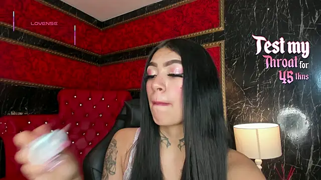 Snapshot of AlexiaCooperr chatting on October 16, 8:33 pm AlexiaCooperr online show from October 16, 8:33 pm