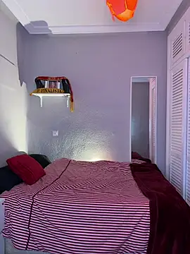 lacattiva online show from February 17, 4:28 pm