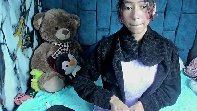 ValentinaKlean online show from July 14, 2:27 am