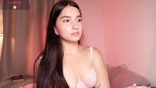 Snapshot of dulceangel__ chatting on October 7, 4:17 am dulceangel online show from October 7, 4:17 am