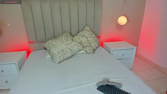 Dani rosse  online show from November 2, 2:31 pm