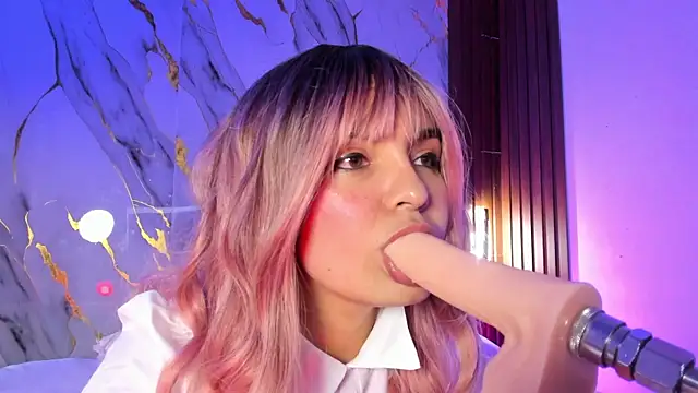 alicecute77 online show from July 19, 2:58 am