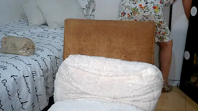 SweetCatheryne online show from July 20, 9:26 pm