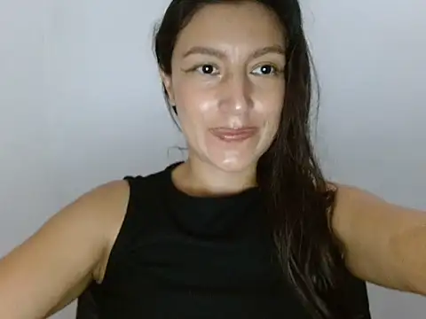SarahFriendly online show from August 2, 12:13 am