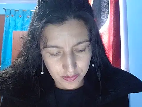 SarahFriendly online show from July 7, 5:59 pm