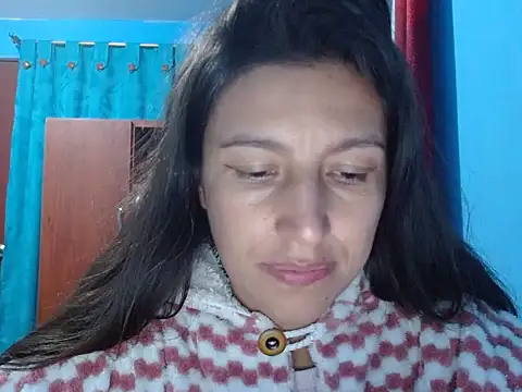 SarahFriendly online show from July 10, 2:12 am