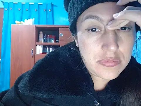 SarahFriendly online show from June 26, 9:49 pm