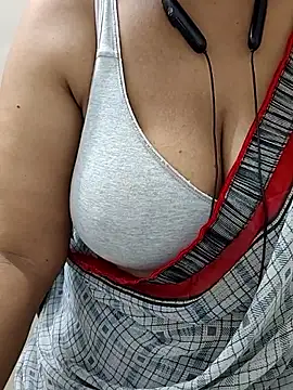 tami lavanya online show from June 16, 5:52 am