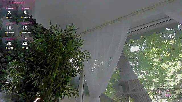 Lexi Storm online show from June 15, 6:46 am