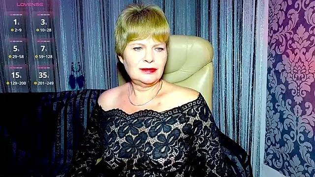 Snapshot of Tess_Terners chatting on September 22, 2:48 pm Tess Terners online show from September 22, 2:48 pm
