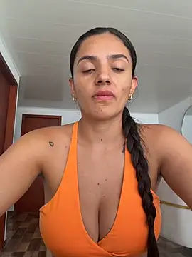 AnaaFaith  online show from July 22, 7:37 pm
