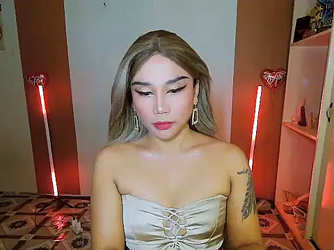 YourNikkieXxx online show from February 19, 9:13 pm