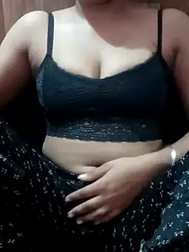 Snapshot of Malikaa-baby5 chatting on September 15, 9:11 pm Malikaa-baby5 online show from September 15, 9:11 pm