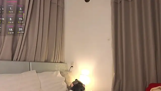 Alice 1n Wonderland  online show from November 27, 12:13 am