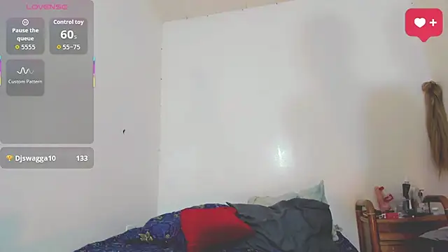 bayolet  online show from August 3, 11:16 am