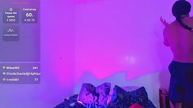 bayolet  online show from July 28, 11:17 am