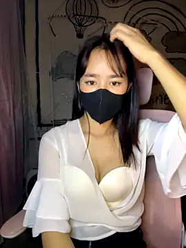 TiNa 04 online show from November 13, 9:30 am