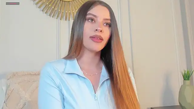 CharlotteBrownn  online show from July 28, 1:03 am