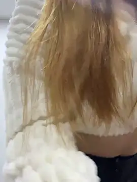 CharlotteBrownn  online show from October 22, 3:22 am