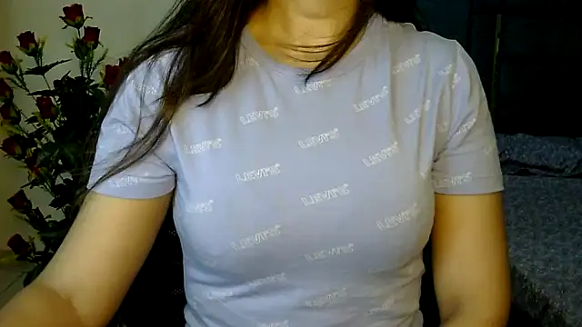 Rumi cute online show from June 18, 4:12 pm