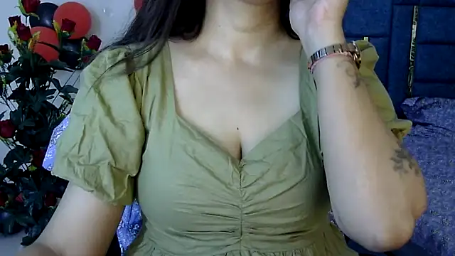 Rumi cute online show from July 19, 5:37 pm