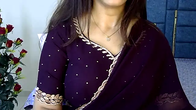 Rumi cute online show from July 25, 4:36 pm