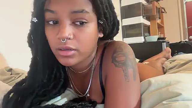 mfdoomisawesome online show from October 12, 8:33 pm