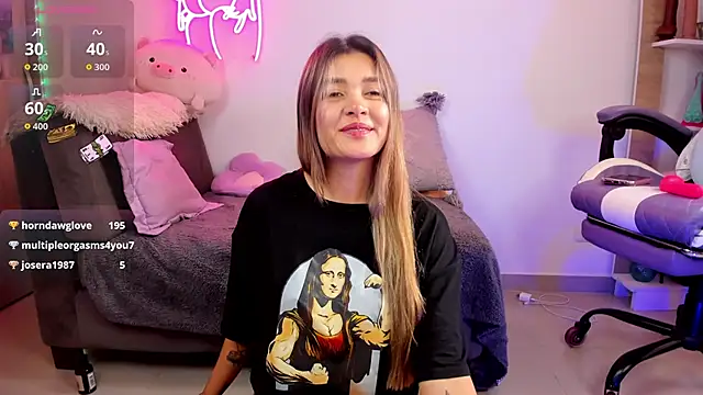 Lovejuana  online show from September 15, 11:51 am